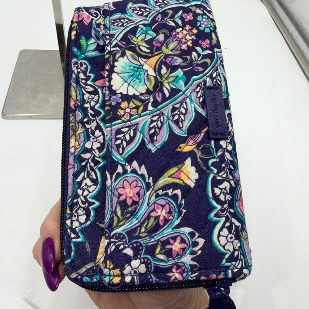 Vera Bradley Purple Paisley Quilted Cotton Zip Around Wallet ID Window Floral - Picture 9 of 9